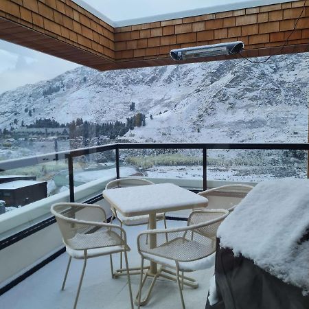 Mountain Views Penthouse - Apartment 22 Квинстаун Экстерьер фото