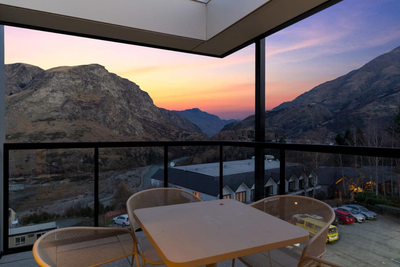 Mountain Views Penthouse - Apartment 22 Квинстаун Экстерьер фото